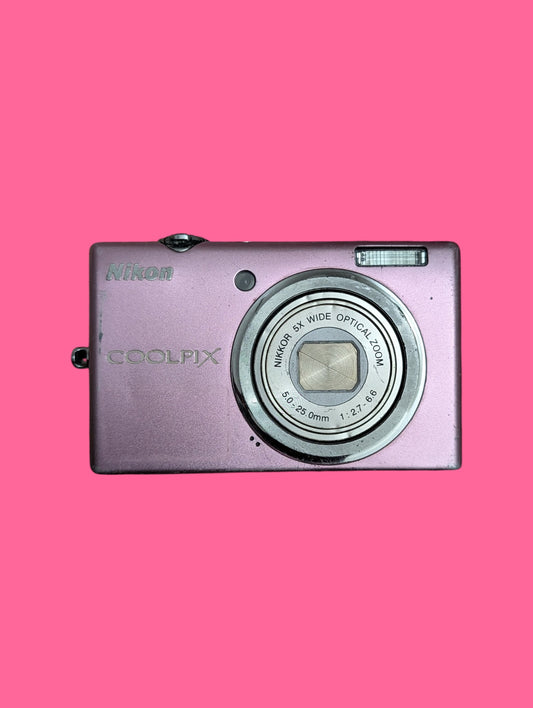 Nikkon Coolpix s570